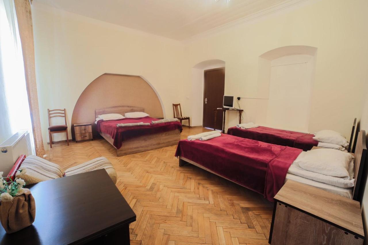 Hotel Gh Sanapiro Telavi Exteriér fotografie